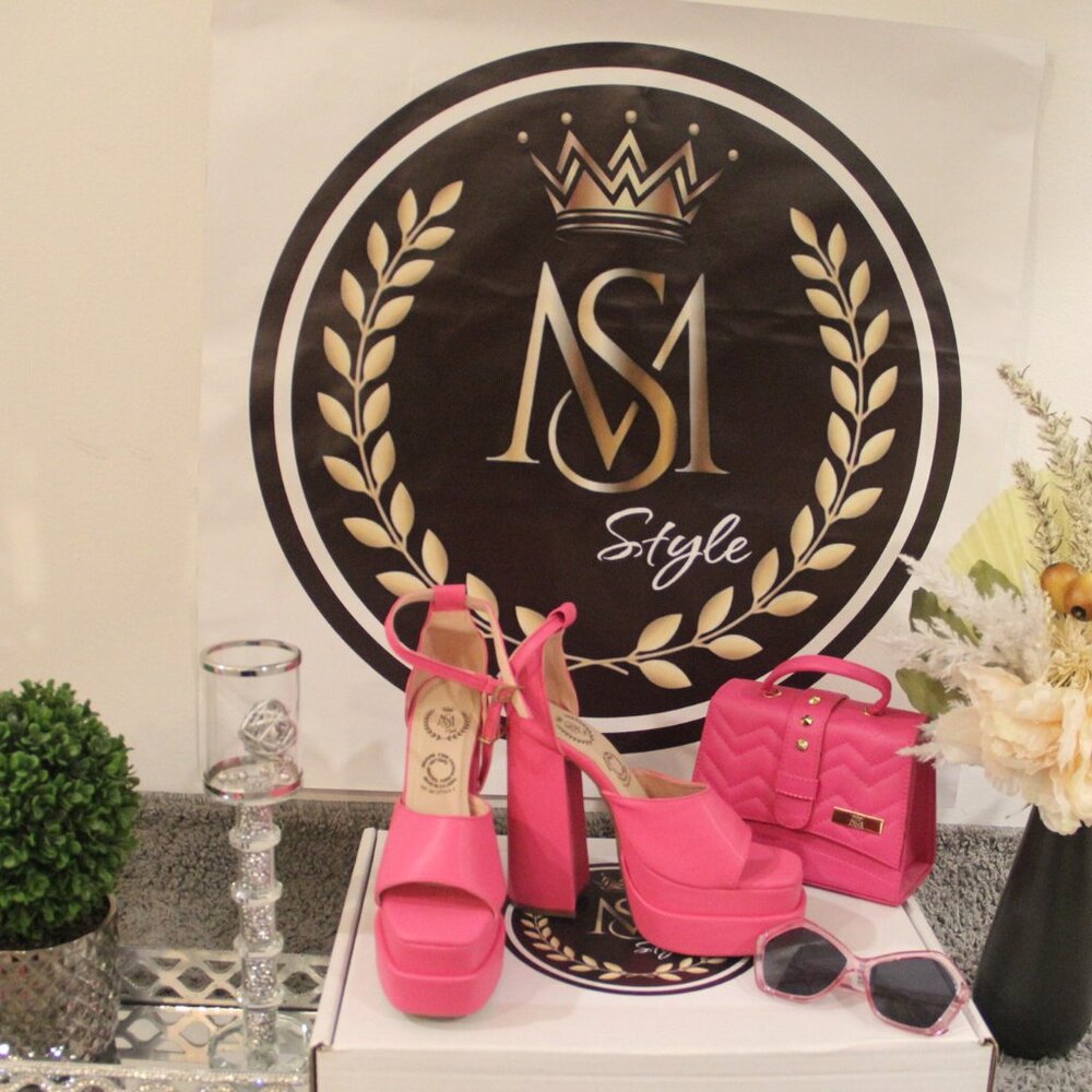 1 SET .......beautiful SET for summer your best combination..... color ๐๐๐๐ - Picture 3 of 4